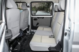 鑫卡S52 载货车驾驶室                                               图片