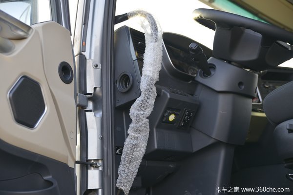 牵引车、载货车、冷藏车、舞台车多重选择！