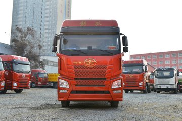 青岛解放 JH6重卡 质惠版 460马力 6X4牵引车(国六)(CA4250P26K15T1E6A80) 卡车图片