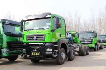 中国重汽 汕德卡SITRAK G7W重卡 400马力 8X4 6.8米自卸车(ZZ3316N356ME1)