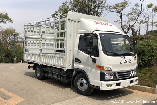 江淮 帅铃i5 4.5t 4.15米单排纯电动仓栅式轻卡(hfc5045ccyev18)89.