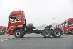 东风新疆 畅行D7V 460马力 6X4 LNG牵引车(7T前桥)(国六)(DFV4258GP6N)