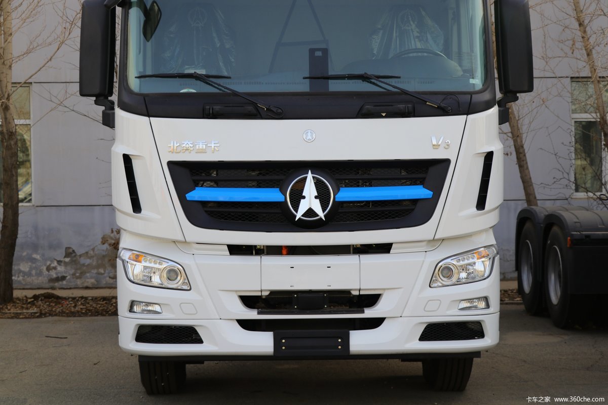 【图】北奔 V3重卡 25T 6X4 纯电动牵引车(ND4250BBXJ7Z02BEV)_实拍图片_1145763_卡车之家