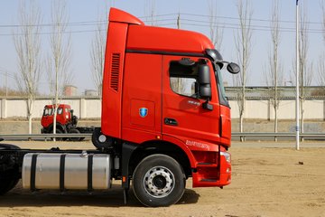 北奔v3et重卡精英版460马力4x2牵引车nd4180ad5j7z02