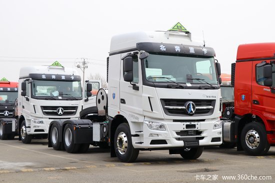 北奔v3et重卡精英版460马力6x4lng危险品牵引车国六nd4250bg6j7z02