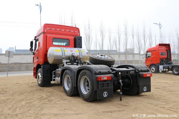 优惠 1.1万 东胜北奔V3ET530马力牵引车促销中