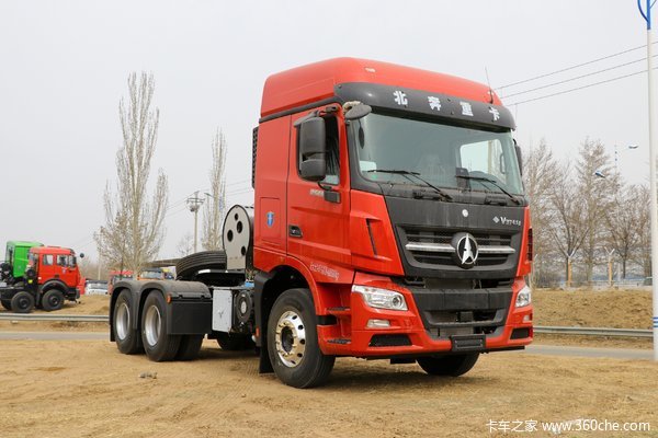 优惠 1.1万 东胜北奔V3ET530马力牵引车促销中