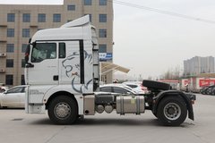 中国重汽 汕德卡SITRAK G7重卡 440马力 4X2 AMT自动挡牵引车(ZZ4186V361HE1B)