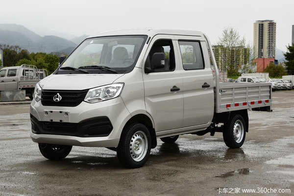 新豹T1载货车雅安市火热促销中 让利高达0.6万