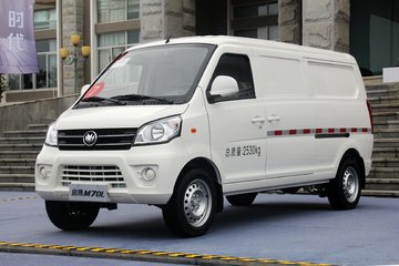 福汽启腾 M70L  基本型 手动 91马力 1.5L面包车