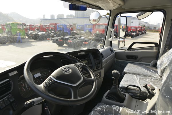 国五现车，钢管利器优惠5万 武汉市昊龙自卸车火热促销中