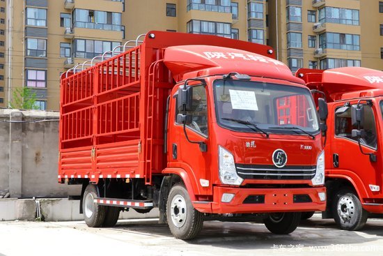 陕汽轻卡德龙k3000130马力418米单排仓栅式轻卡ytq5080ccykh331