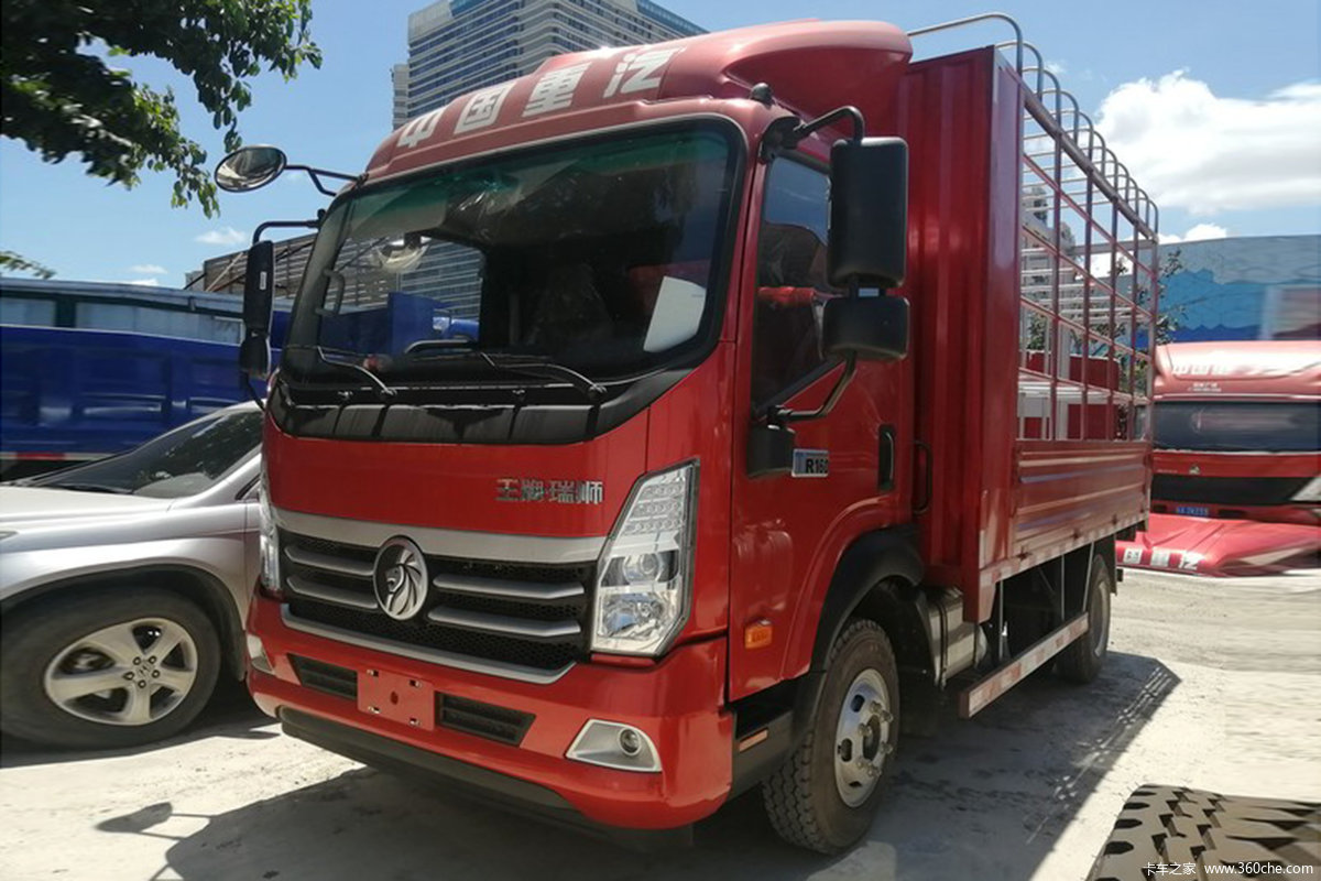 中国重汽成都商用车(原重汽王牌) 瑞狮 156马力 4X2 养蜂车