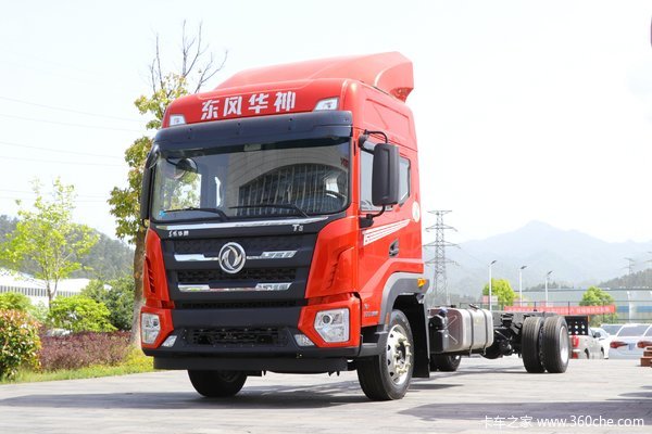 东风华神 T5 270马力 4X2 9.8米排半翼开启厢式载货车(EQ5186XYKL6D11)