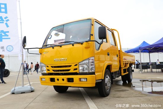 庆铃五十铃100p120马力3235米双排栏板轻卡ql1043buhw