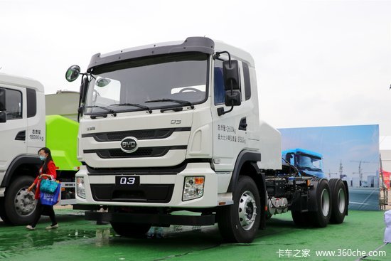 比亚迪q326t6x4纯电动牵引车byd4260dddbev