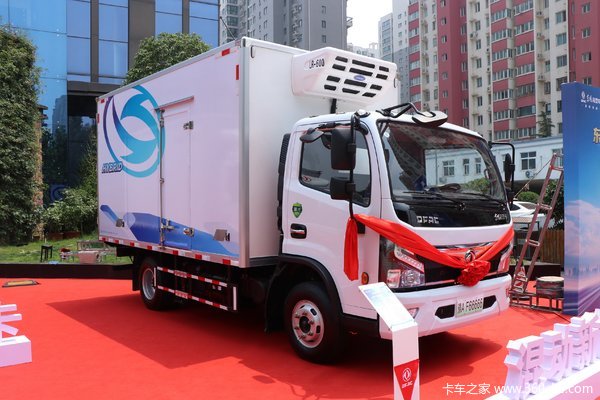 海南东风F类冷藏车12.98万起钜惠3万元。