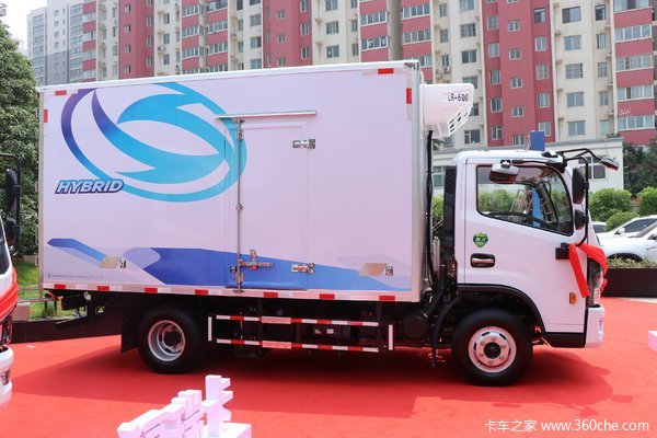 海南东风F类冷藏车12.98万起钜惠3万元。