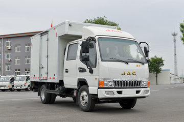 江淮 骏铃e3 152马力 3.2米双排厢式轻卡(hfc5041xxyr93k1c2v)图片