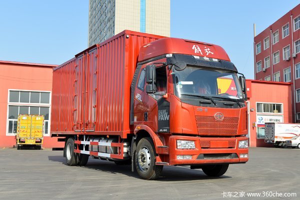 一汽解放 J6L中卡 质惠版绿通 240马力 4X2 6.8米厢式载货车(国六)(CA5180XXYP62K1L4A2E6)