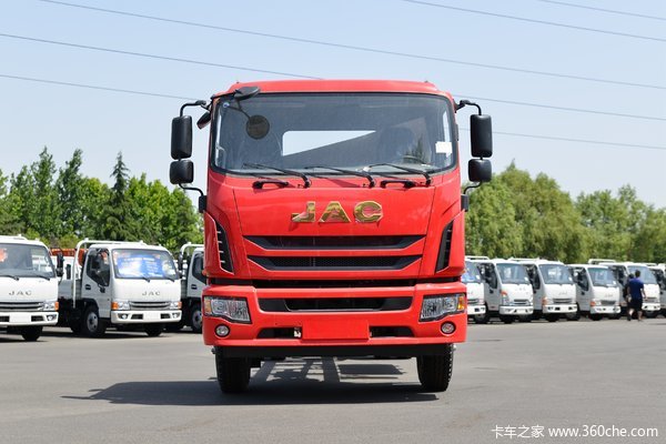 江淮 德沃斯Q9 220马力 4X2 6.78米排半栏板载货车(国六)(HFC1181B80K1E2S)