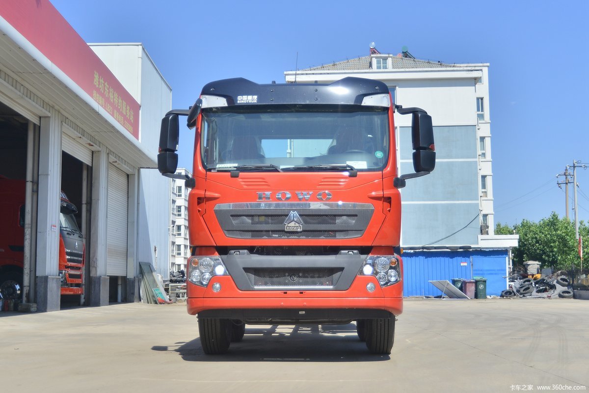 中国重汽 HOWO TX重卡 2021豪华版 320马力 6X2 9.52米厢式载货车