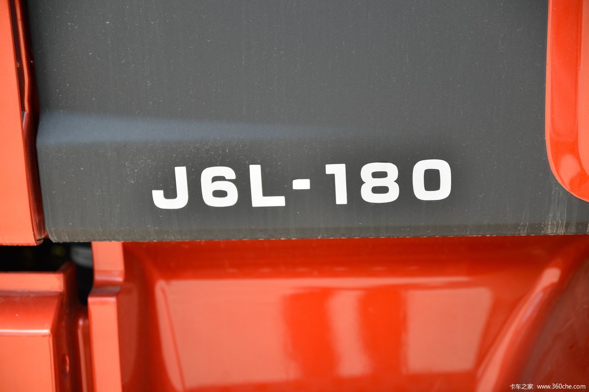 һ J6Lп ֵ 180 4X2 6.2ػ(CA1180P62K1L4E5)                                                