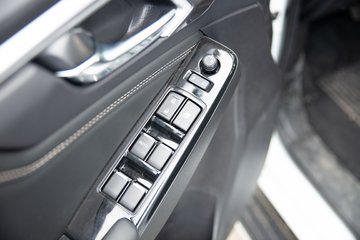 江西五十铃 D-MAX 2021款 畅领型 1.9T柴油 四驱 自动 双排皮卡(国六) 卡车图片