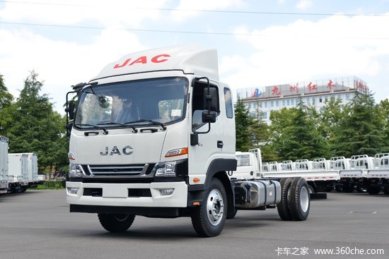 江淮 骏铃v8 170马力 4x2 5.