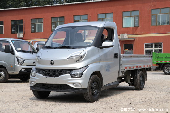 飞碟q3系列 122马力 3米单排栏板微卡(fd1020d79k6-1)
