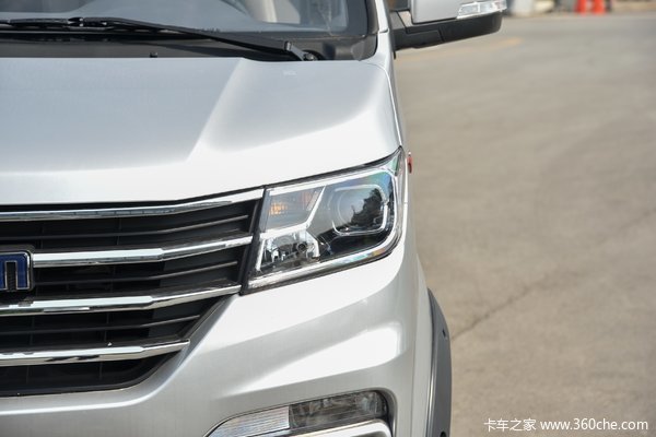鑫源T52S载货车上海火热促销中 让利高达0.3万