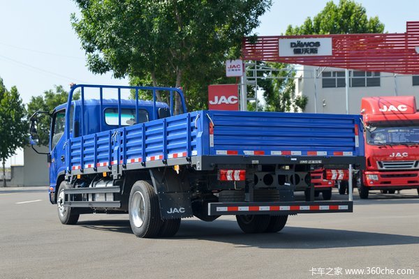 回馈客户 无锡骏铃A8载货车限时促销中