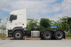 广汽日野 700智臻重卡 450马力 6X4危险品牵引车(国六)(YC4250SS1UK6W)