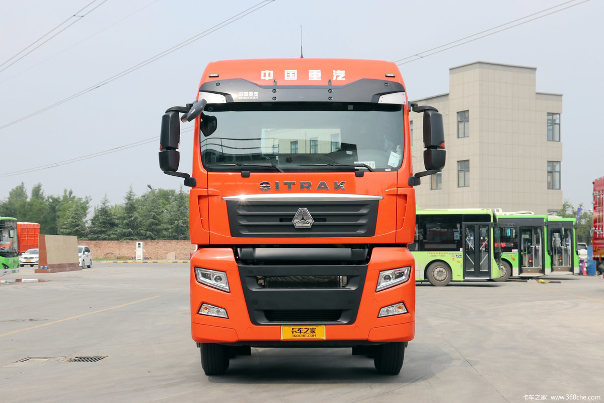 中国重汽 汕德卡SITRAK G7重卡 460马力 6X4 9.52米厢式载货车(国六)