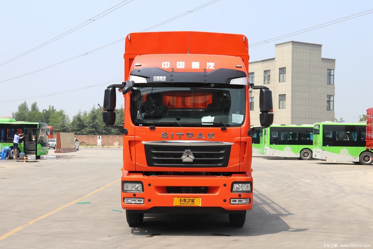 中国重汽 汕德卡SITRAK G5重卡 250马力 6X2 9.8米仓栅式载货车