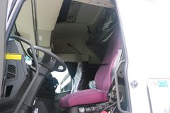 沃尔沃 新FM重卡 460马力 4X2 自动挡牵引车(国六)