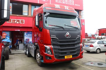 东风柳汽 乘龙H7重卡 陆航版 600马力 6X4 AMT自动挡牵引车(国六)(LZ4252H7DC1)