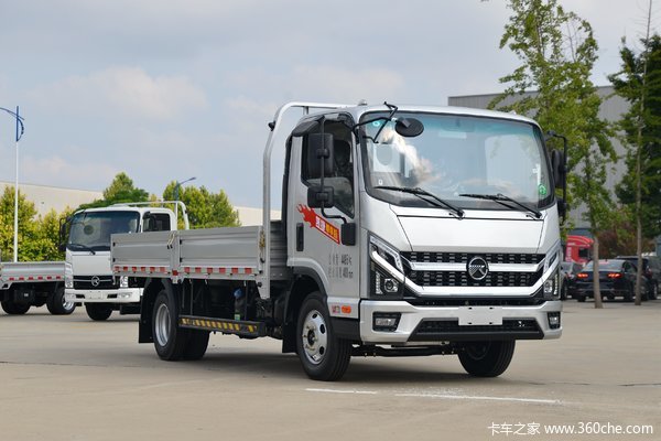 凯马凯捷柴油42米平板车自身轻核载高大动力