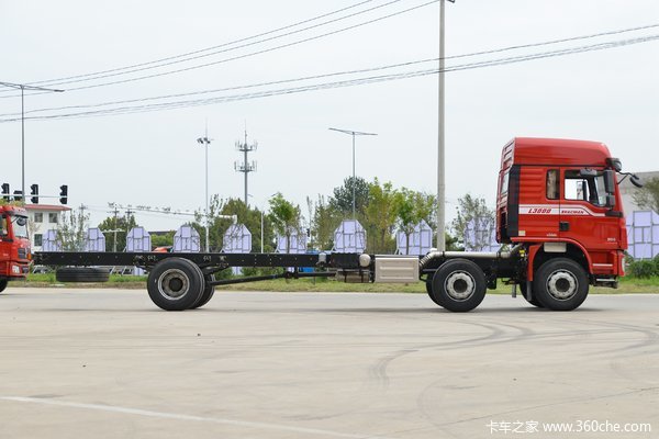 德龙L3000载货车西安市火热促销中 让利高达0.8万