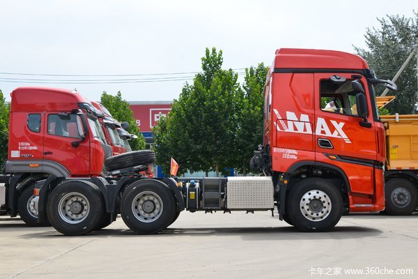 howomax牵引车新车上市欢迎到店垂询