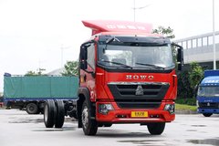 中国重汽HOWO G5X中卡 250马力 6.75米排半厢式载货车(国六)(ZZ5187XXYK561DF1B)