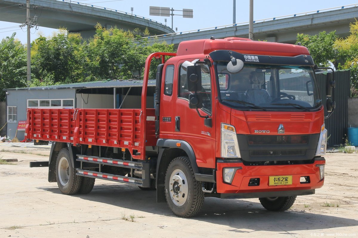 中国重汽HOWO 悍将 160马力 5.2米排半栏板载货车(国六)