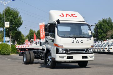 江淮 骏铃V6 150马力 4.18米单排仓栅式轻卡(HFC5043CCYP31K1C7S) 卡车图片