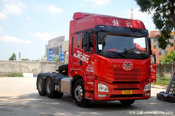 青岛解放 JH6重卡 质惠版 460马力 6X4牵引车(国六)(CA4250P26K15T1E6A80)