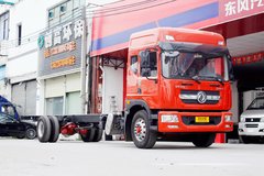 多利卡D12载货车深圳市火热促销中 让利高达0.5万