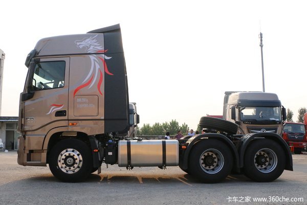 天龙旗舰KX牵引车限时促销中 优惠2.5万