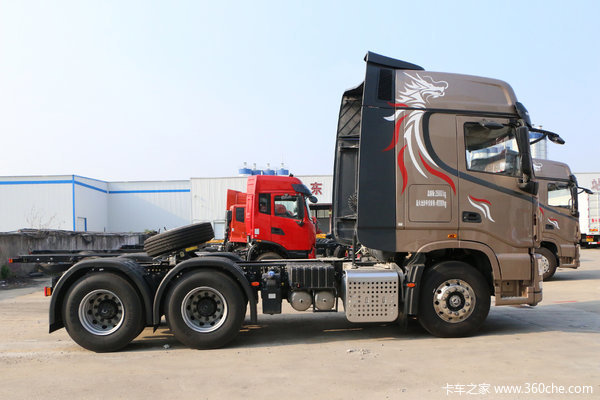 东风商用车天龙旗舰kx经典版520马力6x4amt自动