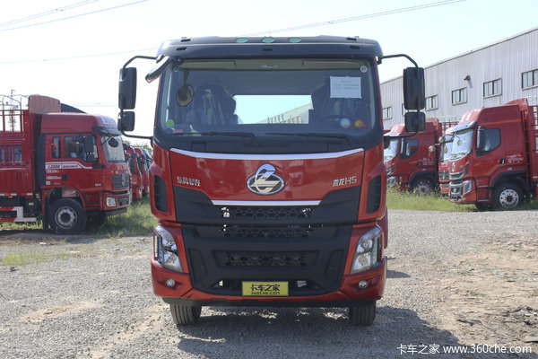 东风柳汽 乘龙H5中卡 220马力 4X2 6.8米栏板载货车(LZ1181H5AC1)