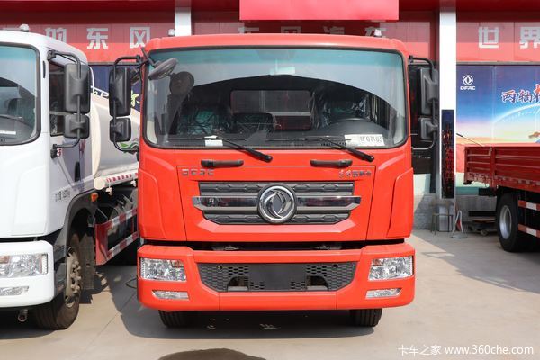 东风多利卡d12200马力4x296米厢式载货车