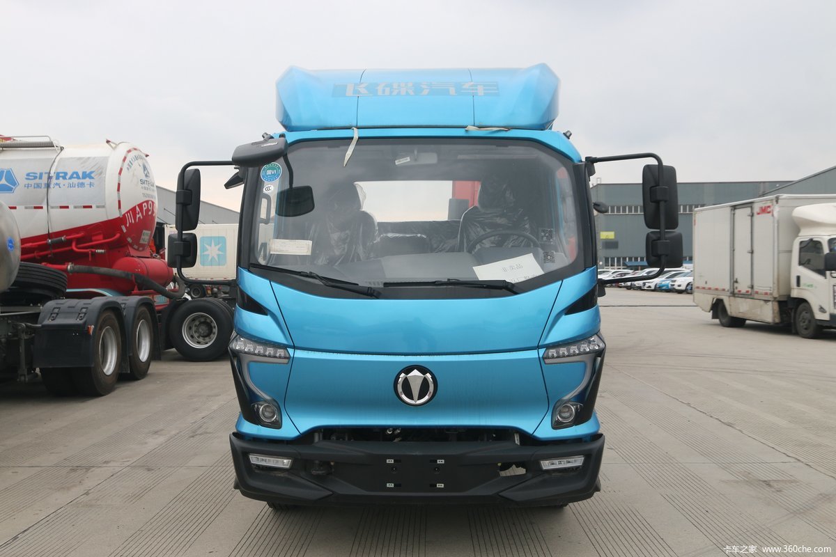 飞碟 MW5 2.0T 150马力 CNG 4.15米单排仓栅式轻卡